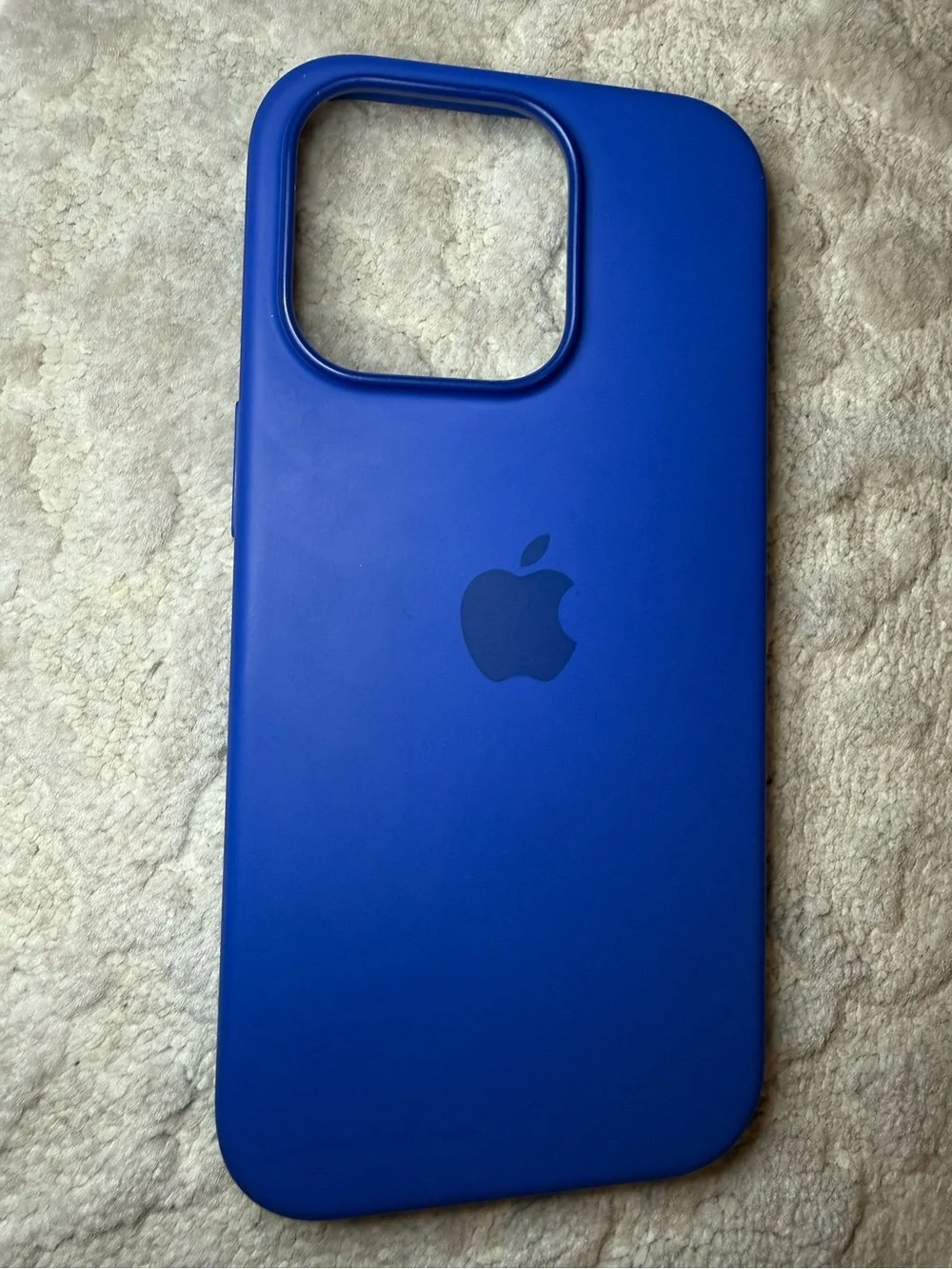 iPhone 16 Pro Apple Silicone iPhone Case in Royal Blue